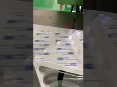 Tape à découpe sous pression de matériaux différents