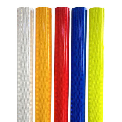 acheter Film réfléchissant de qualité diamant pour panneaux de signalisation et sécurité routière avec réflexion prismatique à cube complet fabrication en ligne