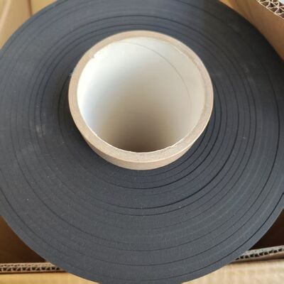 INOAC SlimFlex H-48 mousse dure, couleur noire, densité est de 480 kg/m3